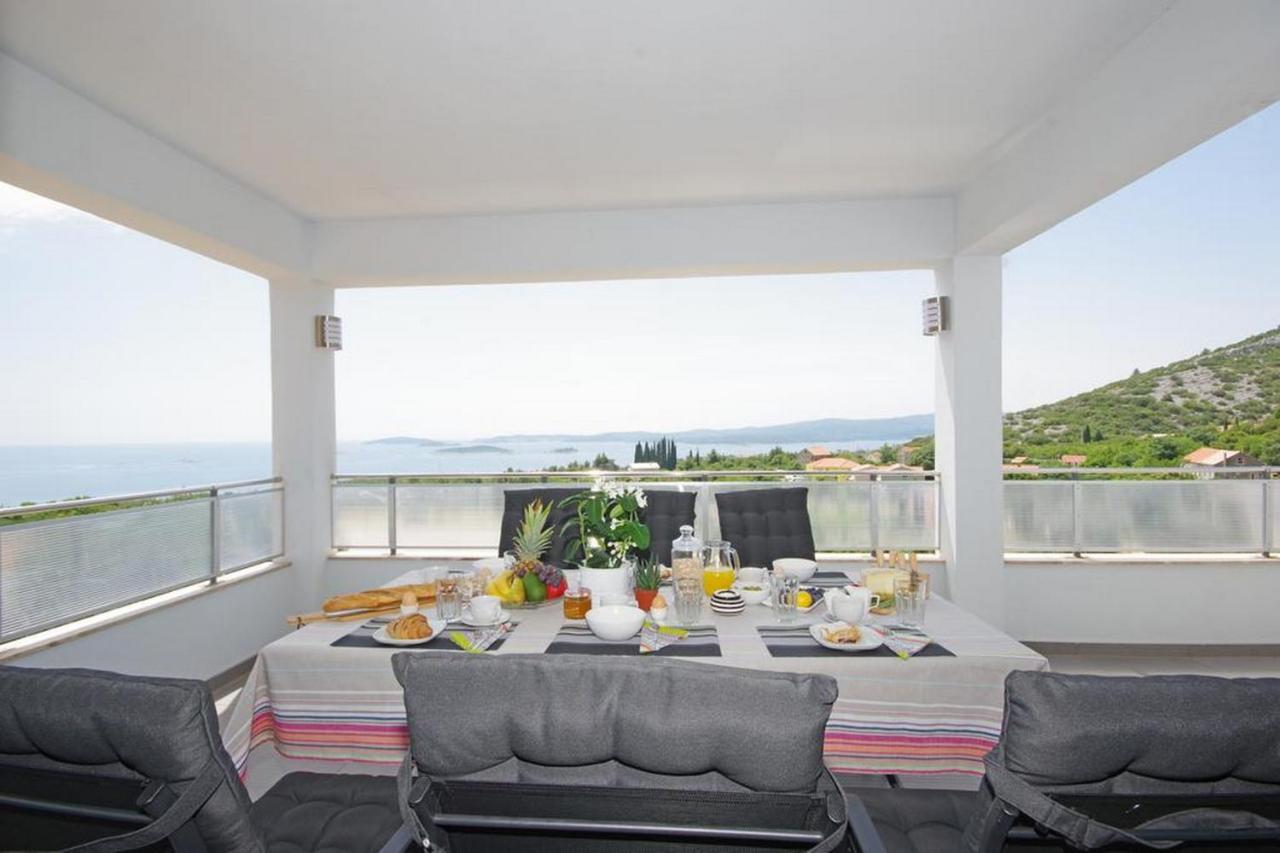Apartment Sea Forever *