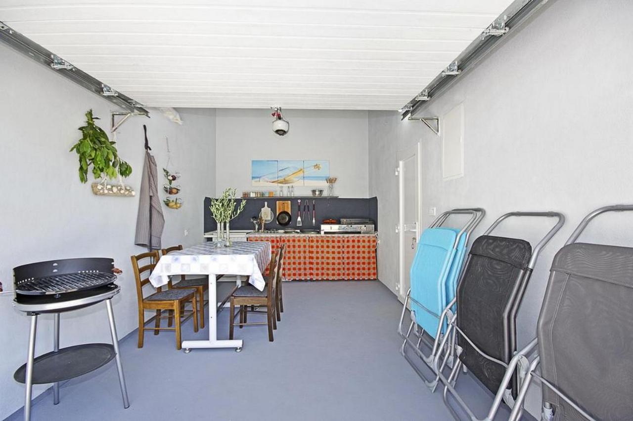 Apartment Sea Forever *